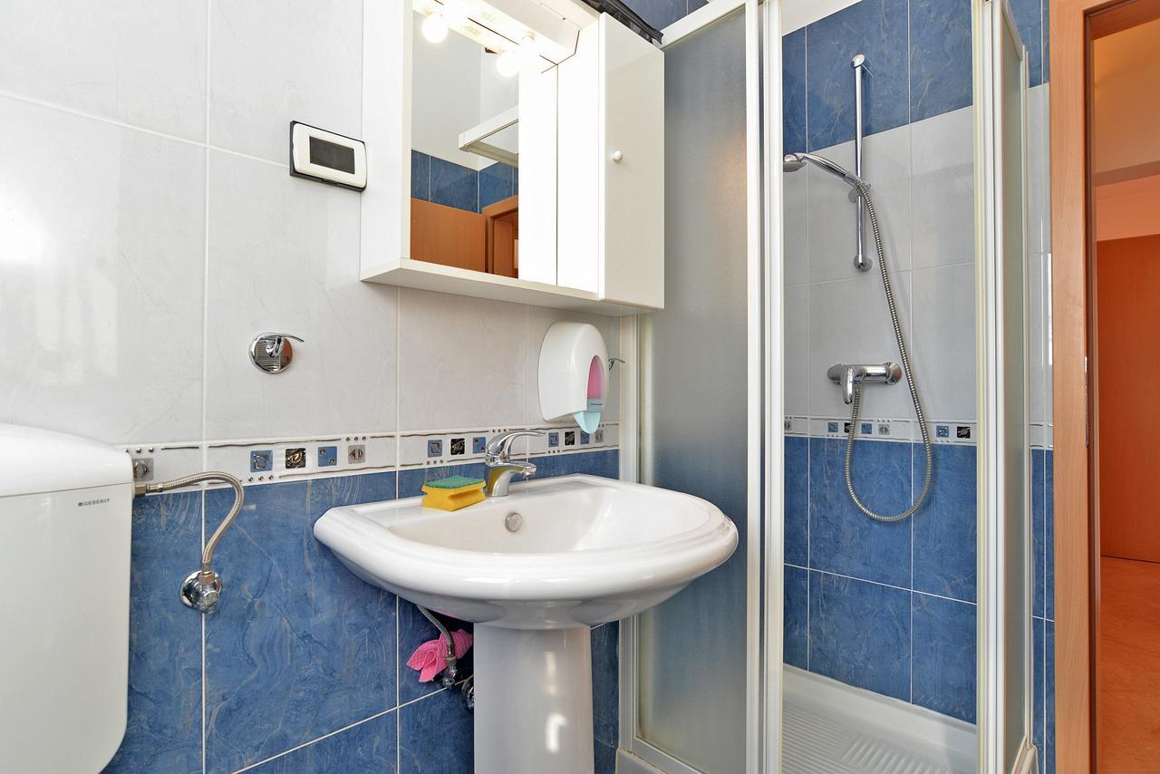 Apartment Ljiljana 1553 Novigrad  Ngoại thất bức ảnh