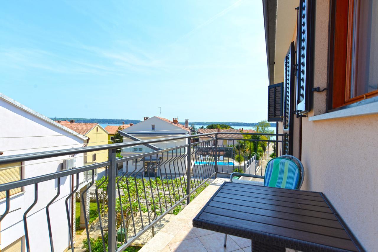 Apartment Ljiljana 1553 Novigrad  Ngoại thất bức ảnh
